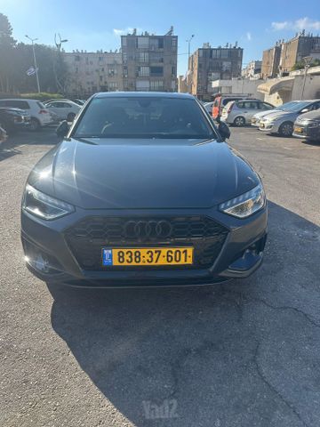 אאודי A4