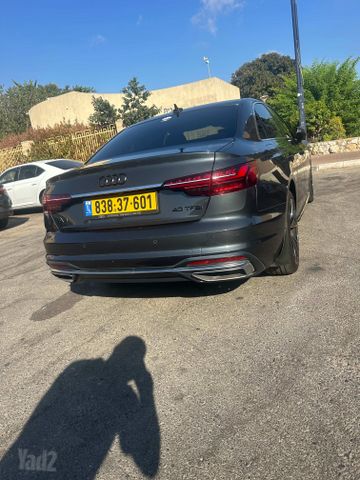 אאודי A4