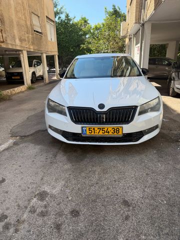 סקודה סופרב