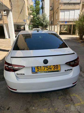 סקודה סופרב
