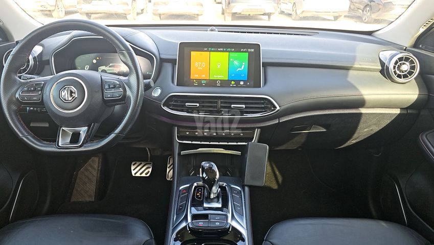 אם ג'י EHS PHEV