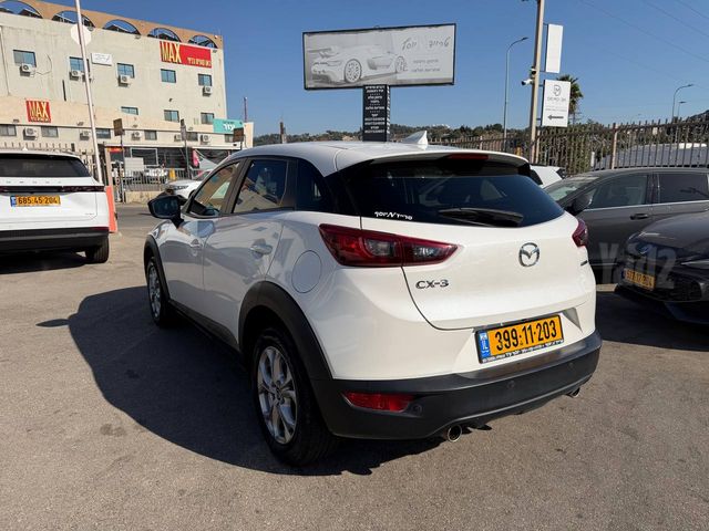 מאזדה CX-3