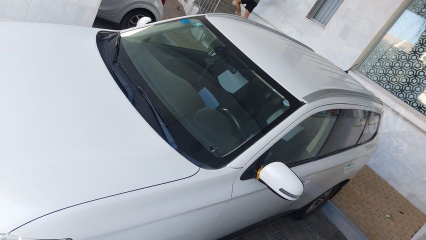 מיצובישי אאוטלנדר