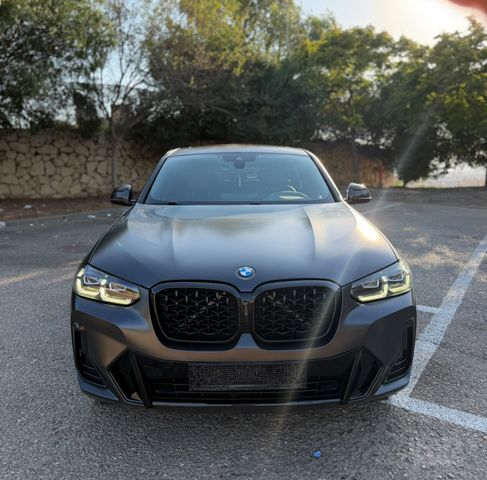 ב מ וו X4