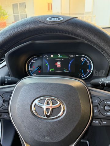 טויוטה RAV4