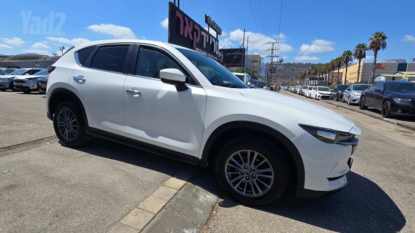 מודעת רכב מאזדה CX-5