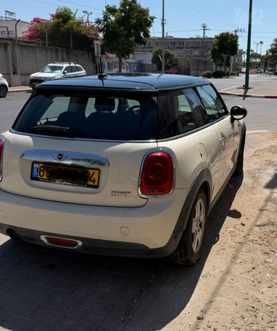 ב מ וו X3