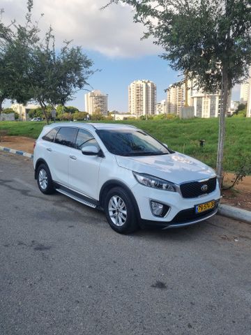 קיה סורנטו