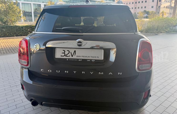 מיני קאנטרימן