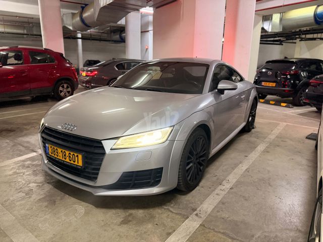 אאודי TT