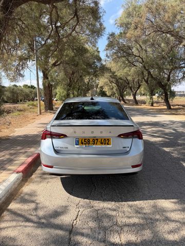 סקודה אוקטביה