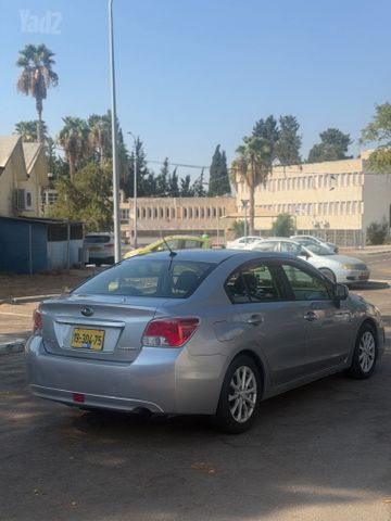 סובארו אימפרזה