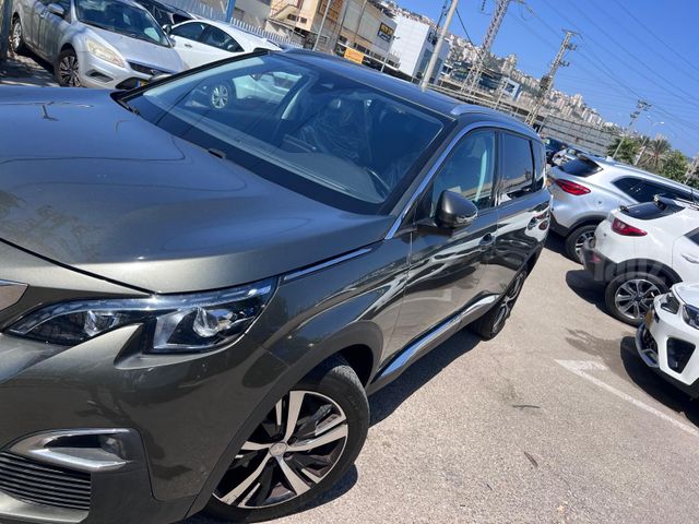 מודעת רכב פיג'ו 5008