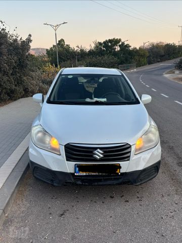 סוזוקי קרוסאובר
