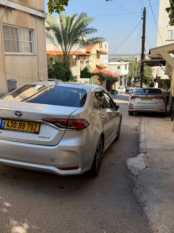 מודעת רכב טויוטה קורולה