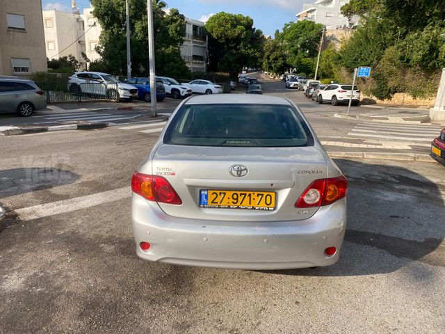 טויוטה קורולה