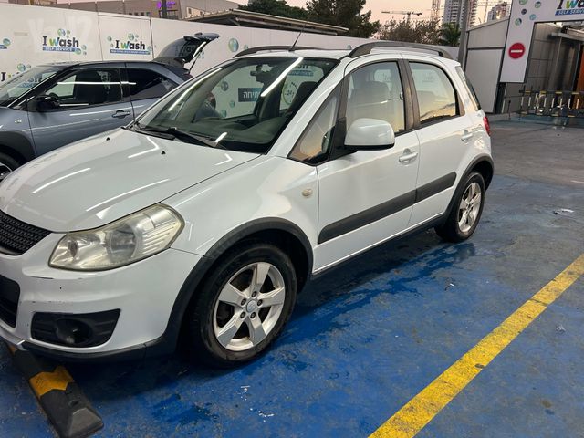 סוזוקי SX4