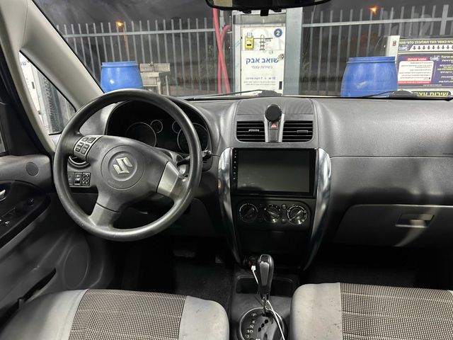 סוזוקי SX4