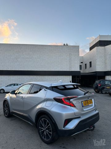 טויוטה C-HR