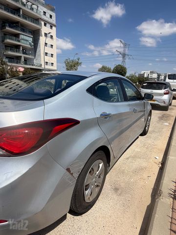 יונדאי I35
