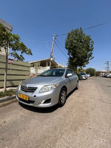 טויוטה קורולה