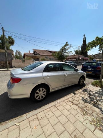 טויוטה קורולה
