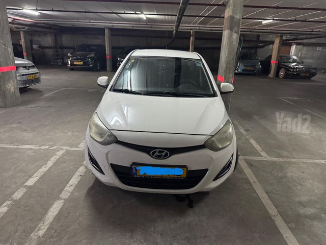 יונדאי i20