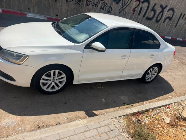 פולקסווגן ג'טה