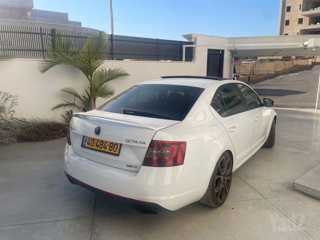 סקודה אוקטביה
