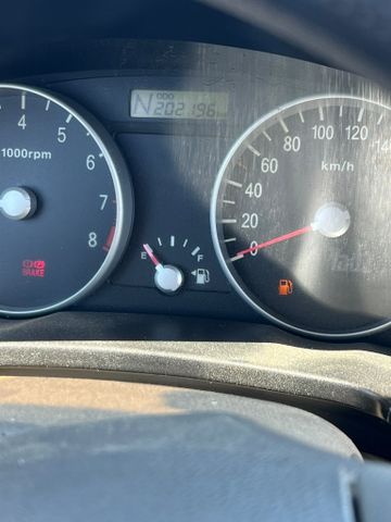 יונדאי אקסנט i25