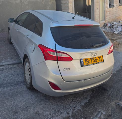 מודעת רכב יונדאי i30