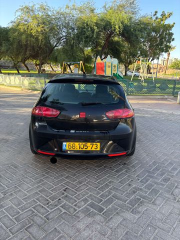 סיאט לאון