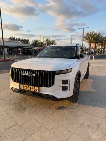 ג'אקו J7