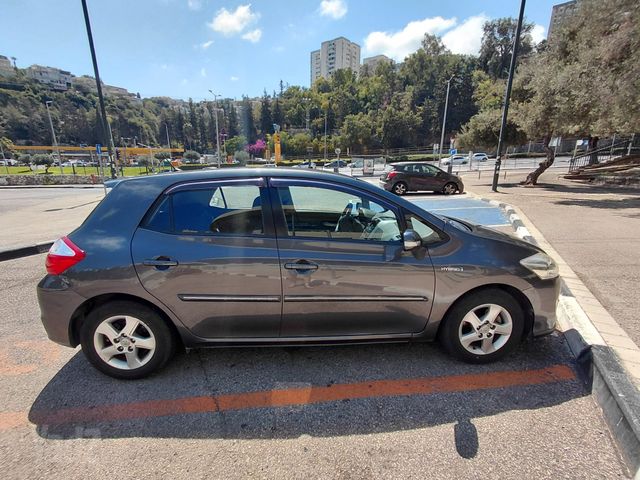 מודעת רכב טויוטה אוריס