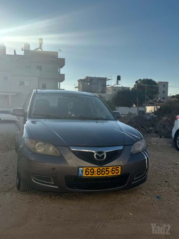 מודעת רכב מאזדה 3