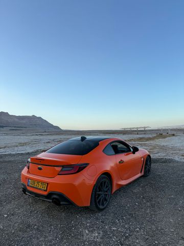 סובארו BRZ