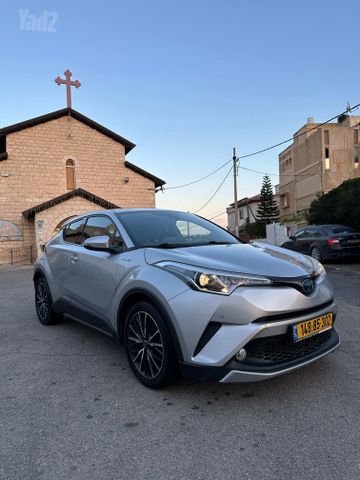 טויוטה C-HR