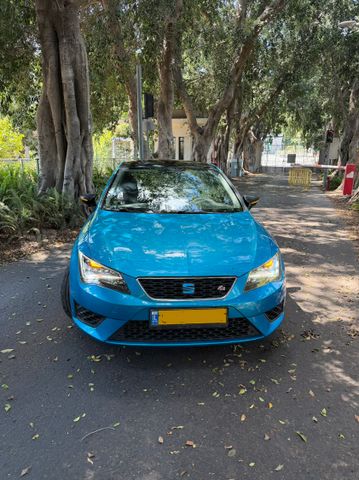 סיאט לאון
