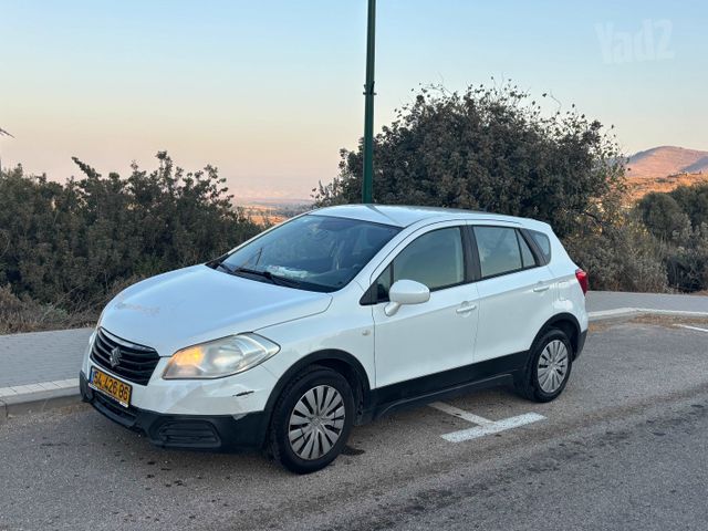 סוזוקי קרוסאובר