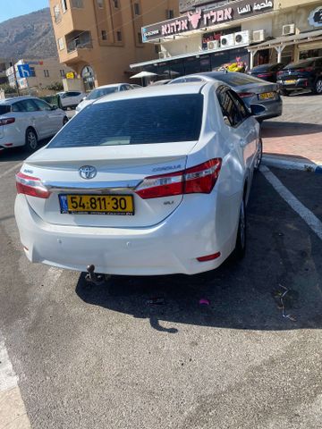 מודעת רכב טויוטה קורולה
