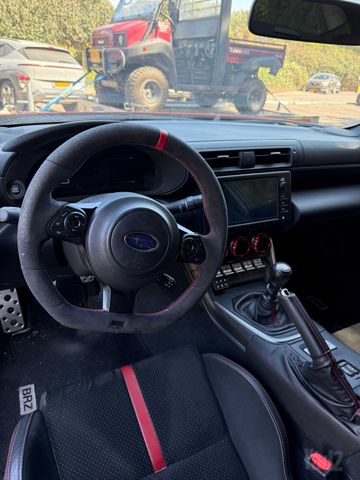 סובארו BRZ