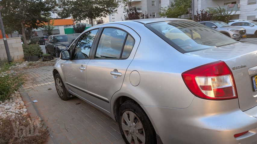 סוזוקי SX4
