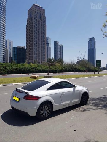 מודעת רכב אאודי TT