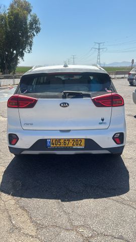 קיה נירו