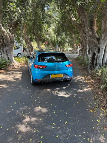 סיאט לאון