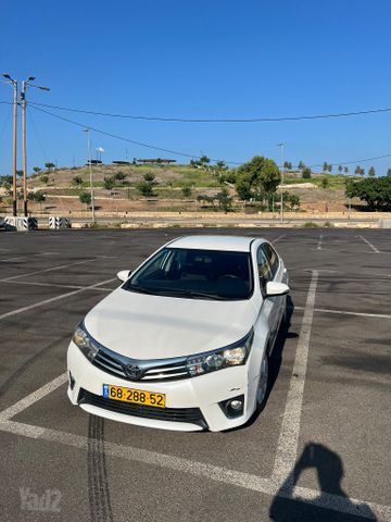 מודעת רכב טויוטה קורולה