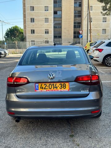 פולקסווגן ג'טה