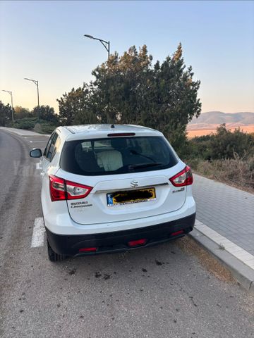 סוזוקי קרוסאובר