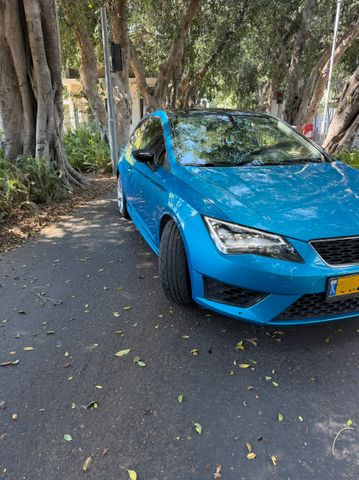 סיאט לאון