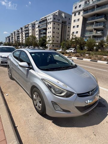 יונדאי I35